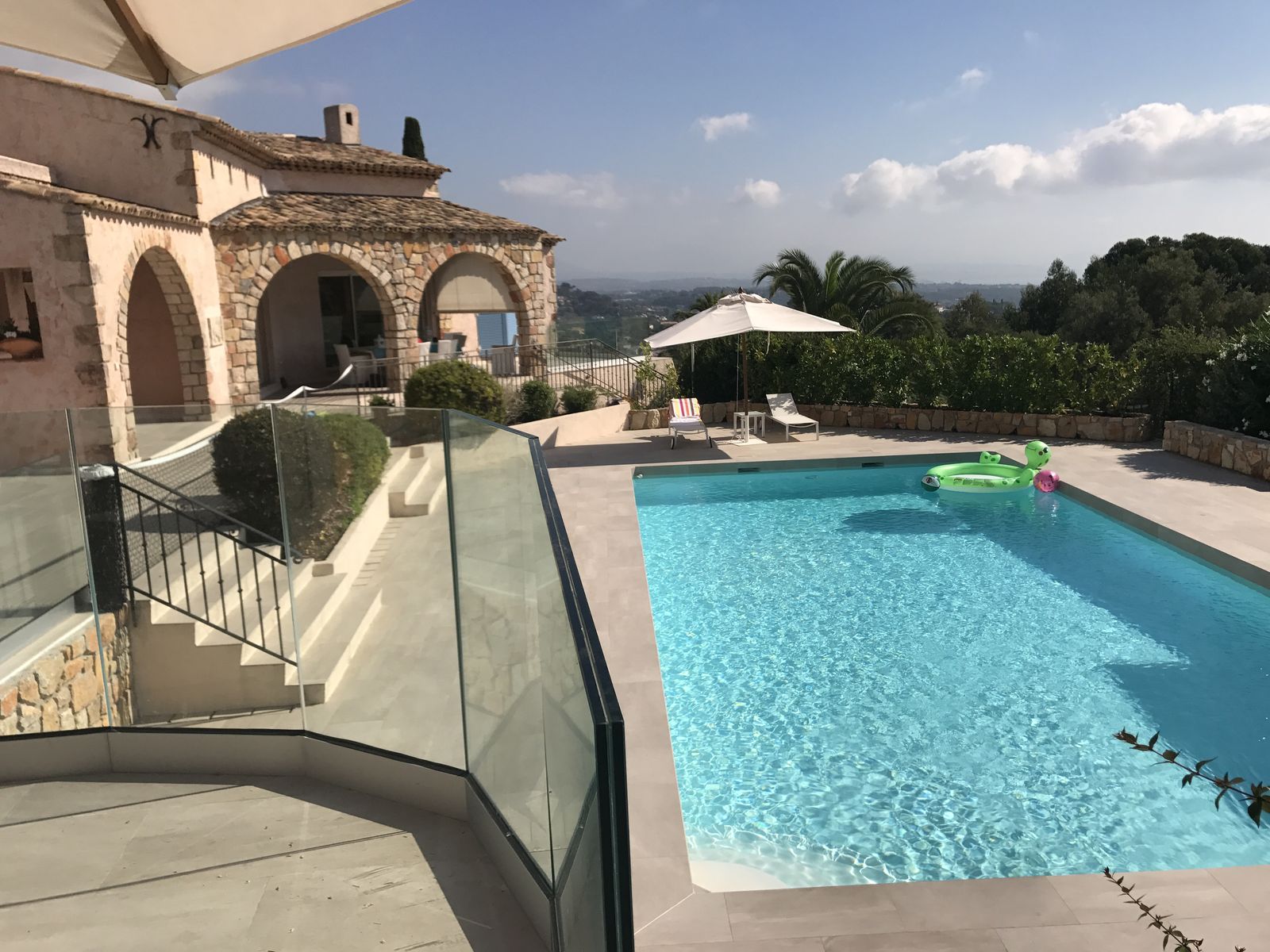 Villa en pierre et arcades — CIME, Alpes-Maritimes